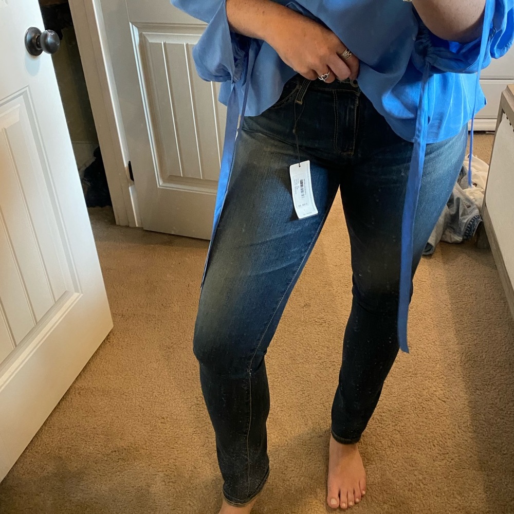 AG Harper Straight Jean